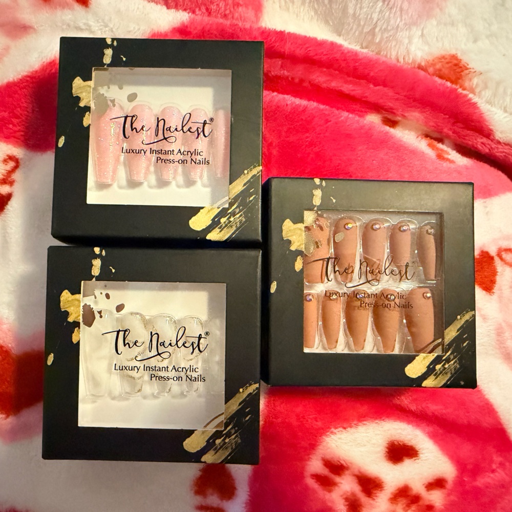 3 Sets Luxury Instant Acrylic Press-On Nails
They Sell For $20 Each